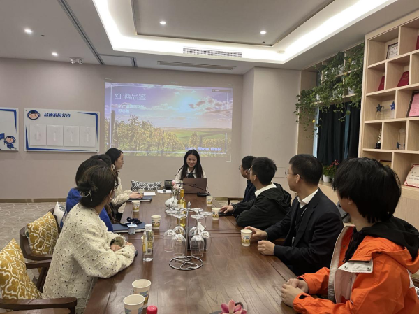 中拓青学堂 | “成长多选题? ”红酒品鉴知识分享会